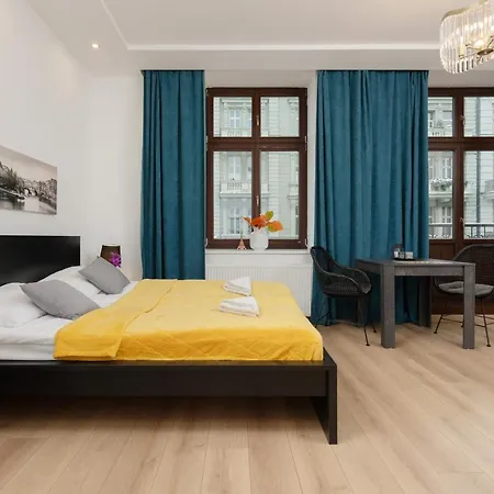 Piotrkowska Elegant Studio Lodz By Noclegi Renters Esterno foto