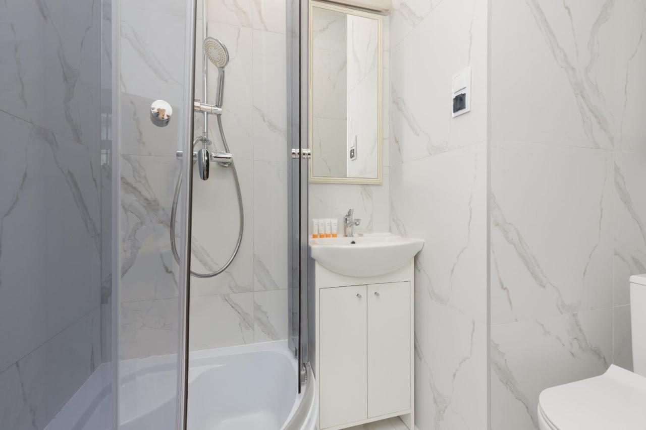 Apartment Piotrkowska Elegant By Renters Lodz (Lodz)