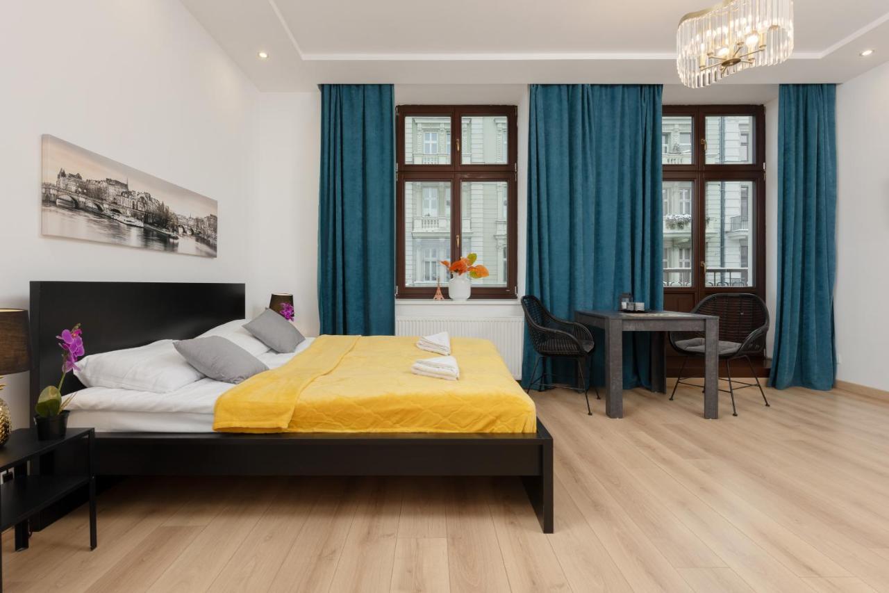 Piotrkowska Elegant By Renters Apartment